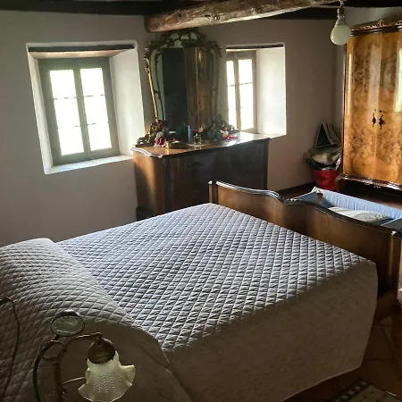 Vakantiehuis Casa In Sasso Con Piscina *