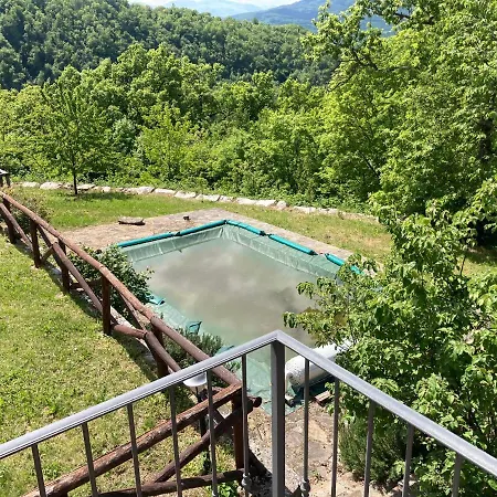 Дом отдыха Casa In Sasso Con Piscina