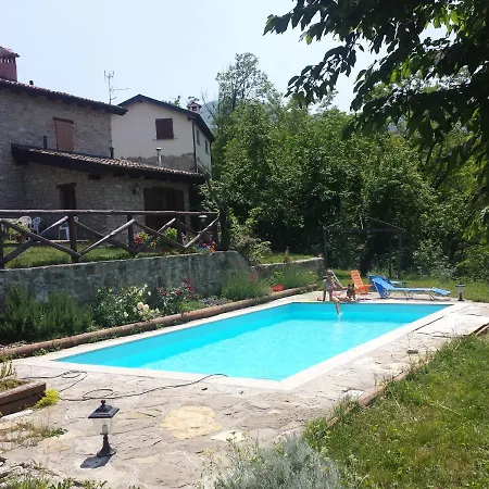 Casa In Sasso Con Piscina Дом отдыха *